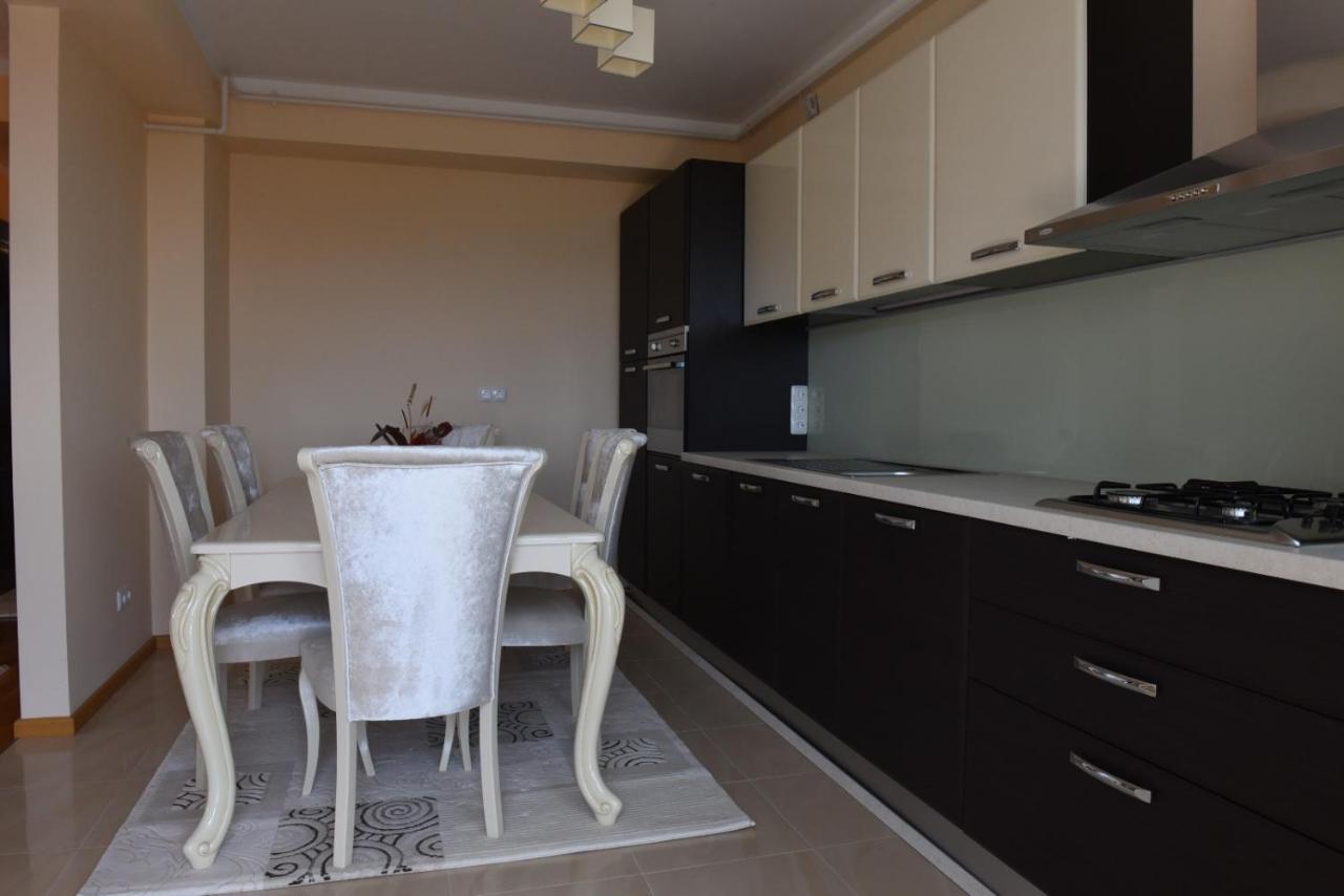 Apartament Community Complex Sibiu Bagian luar foto